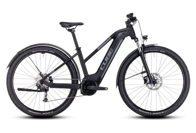 VTT Électrique Semi-Rigide Cube Reaction Hybrid Performance 625 Allroad Trapeze Shimano Alivio 9V 625 Wh 29'' Noir 2023