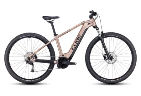 VTT Électrique Semi-Rigide Cube Reaction Hybrid Performance 625 Shimano Alivio 9V 625 Wh 29'' Marron Metallic 2023