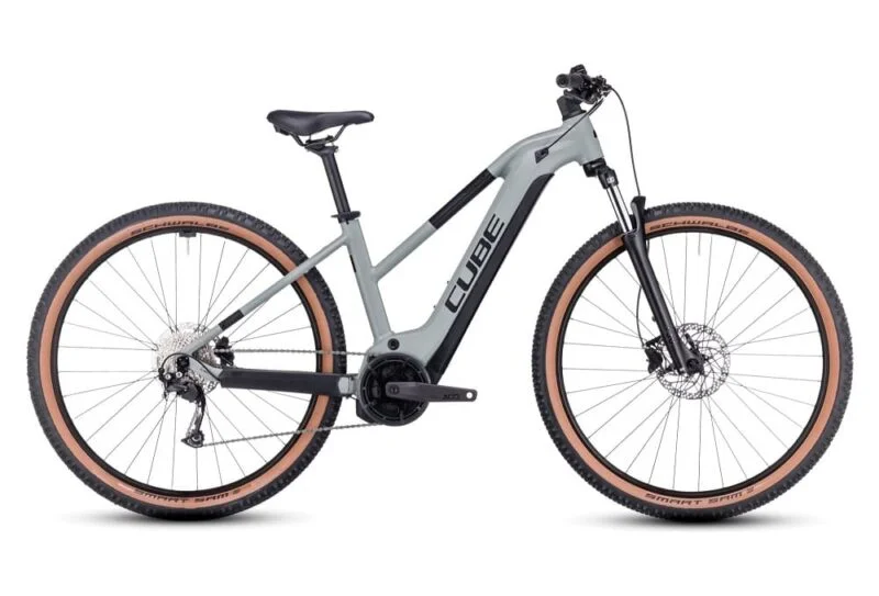 VTT Électrique Semi-Rigide Cube Reaction Hybrid Performance 625 Trapeze Shimano Alivio 9V 625 Wh 29'' Noir 2023 – Image 2