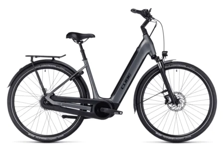 Vélo de Ville Électrique Cube Supreme RT Hybrid Pro 625 Easy Entry Shimano Nexus 8V 625 Wh 700 mm Gris Flash 2023