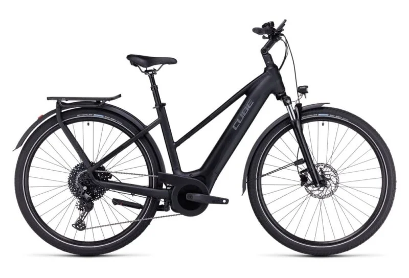 VTC Électrique Cube Touring Hybrid Pro 500 Trapeze Shimano Deore 11V 500 Wh 700 mm Noir 2023