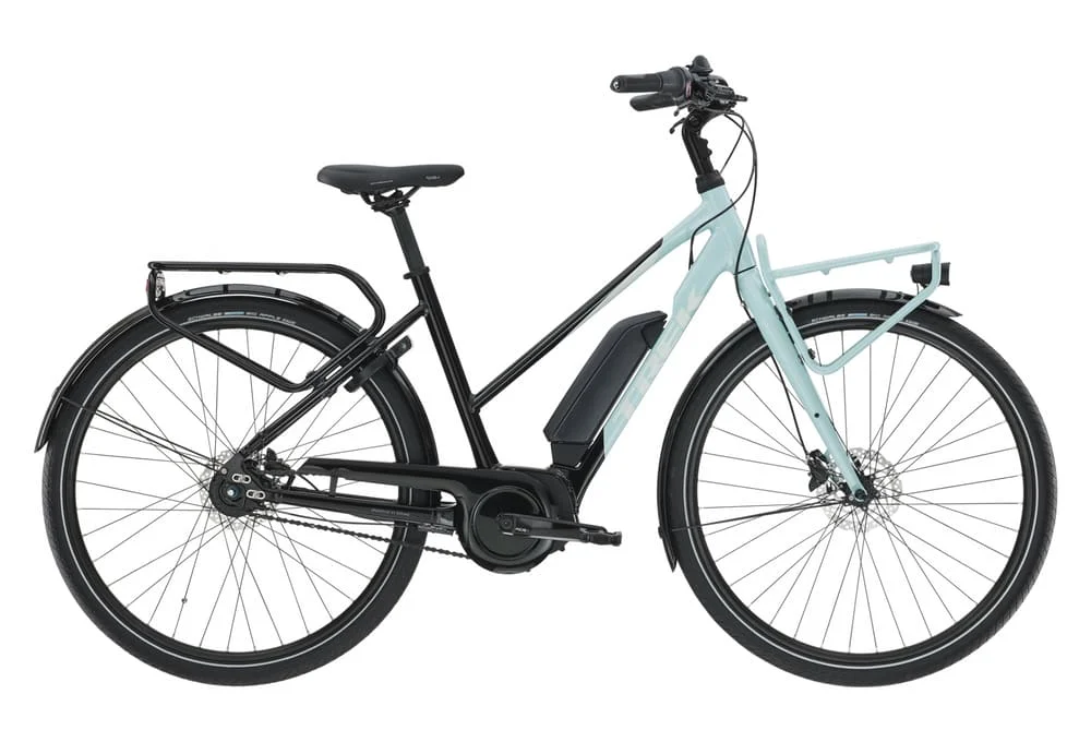 Vélo de Ville Électrique Trek District+ 2 Stagger Shimano Nexus 7V 400wh Noir / Bleu Clair 2023