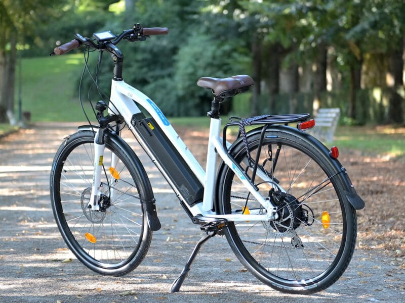 NCM Milano Plus Vélo Electrique Trekking 250W Batterie 48V 16Ah 768Wh